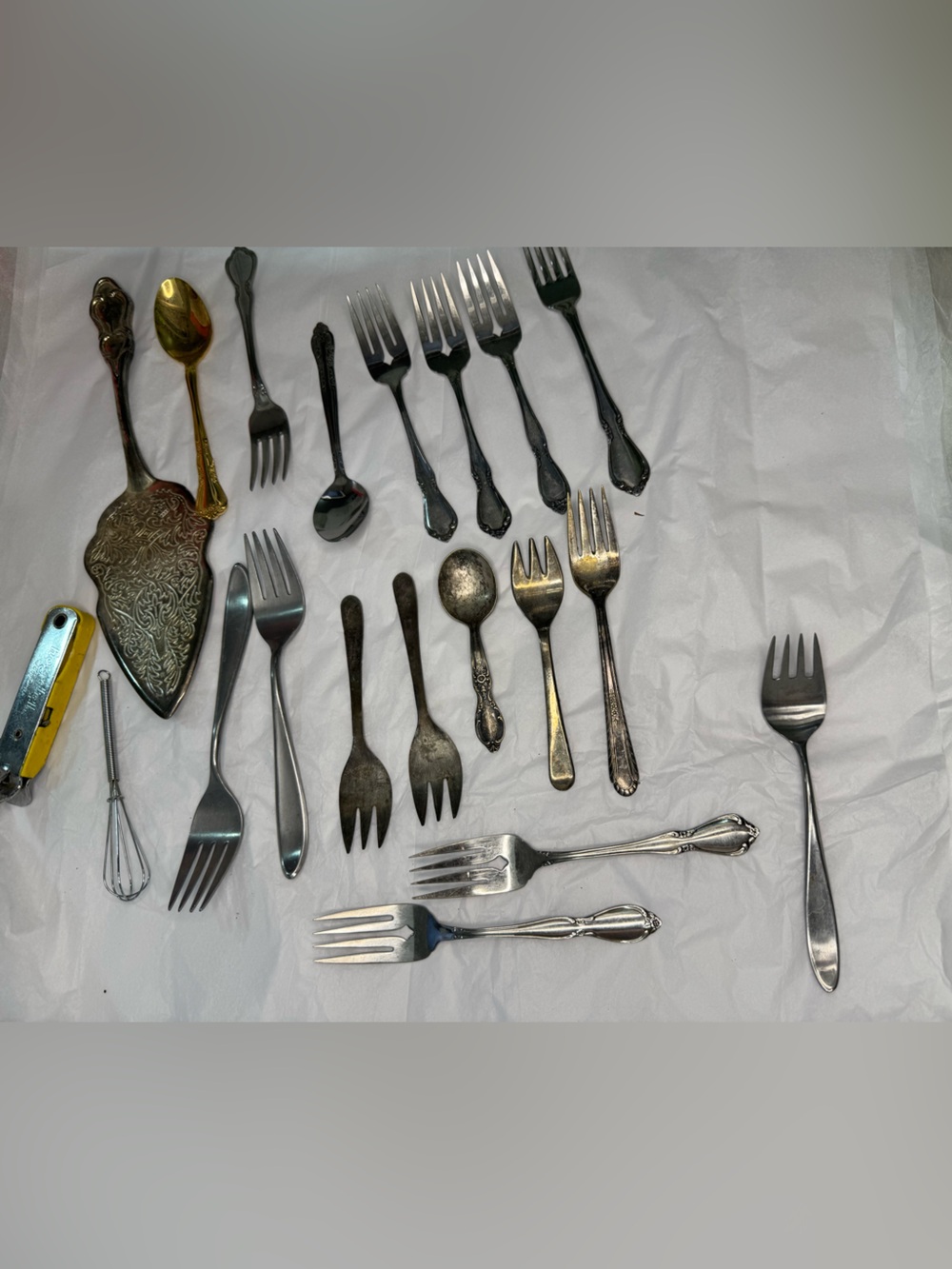 Vintage mixed lot of silverware flatware 11 pieces
